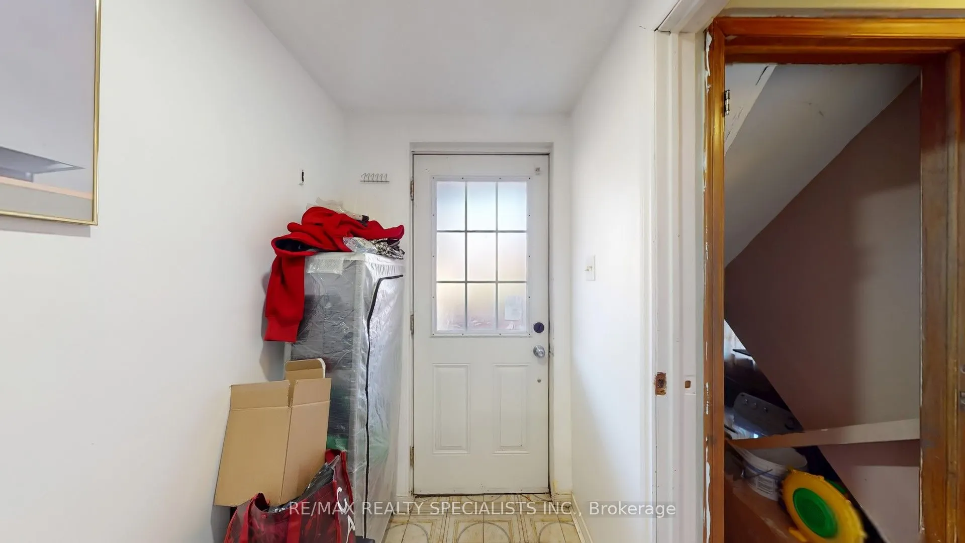 42 Dantek Court