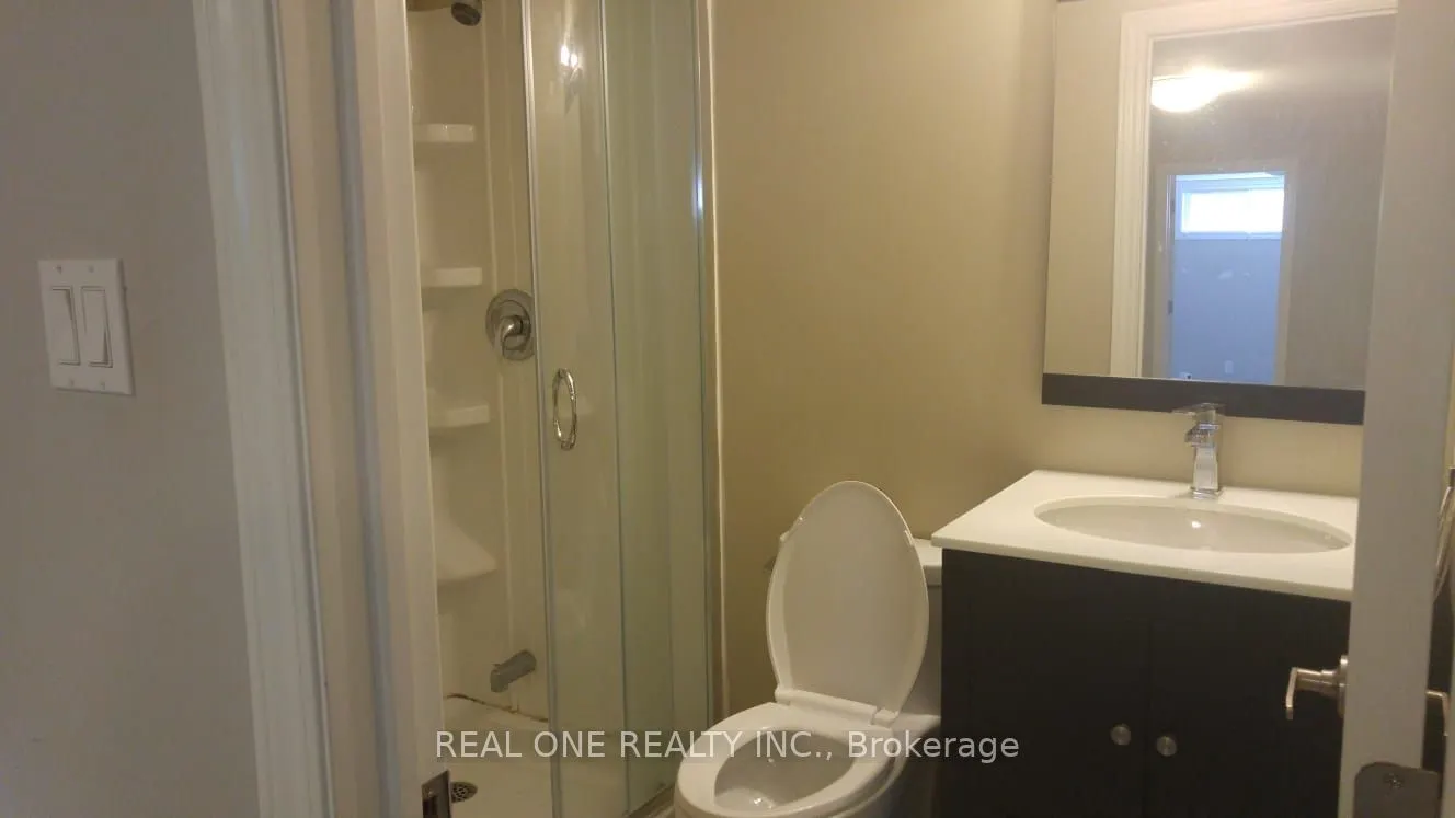 1218 Shamir Crescent