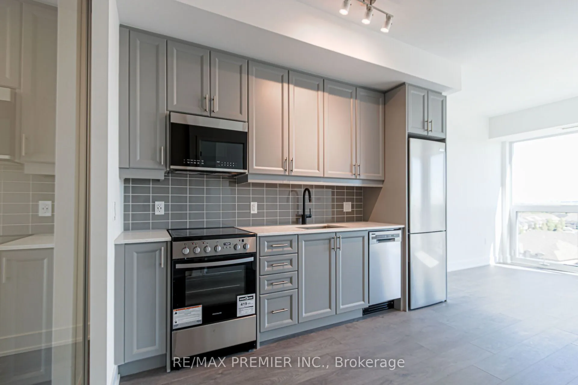 2343 Khalsa Gate, #826