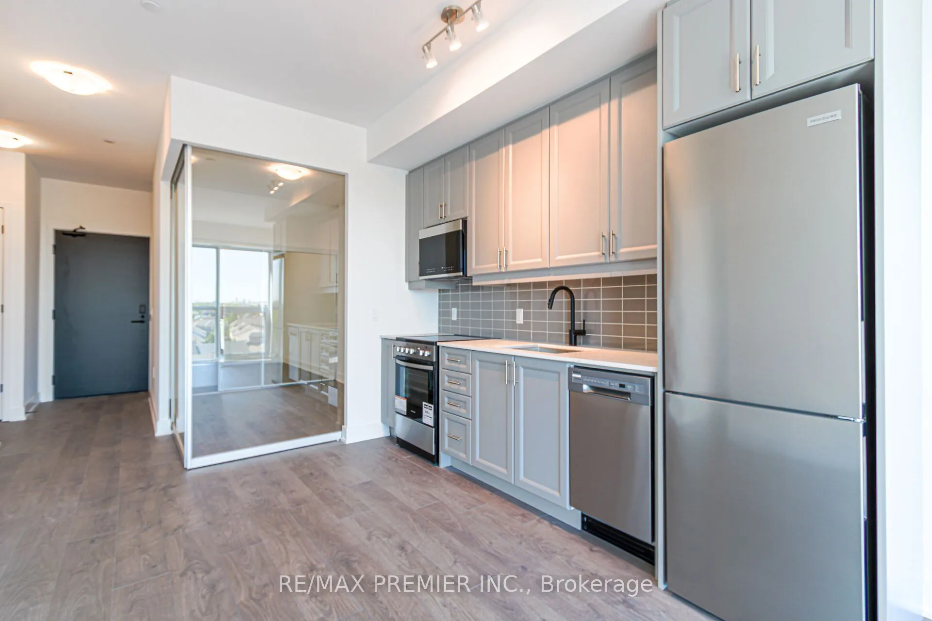 2343 Khalsa Gate, #826