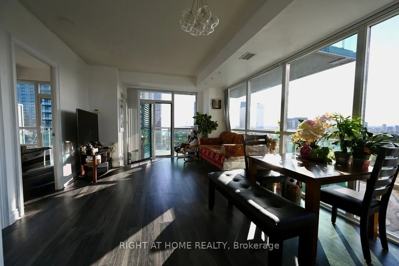 16 Brookers Lane, #2302