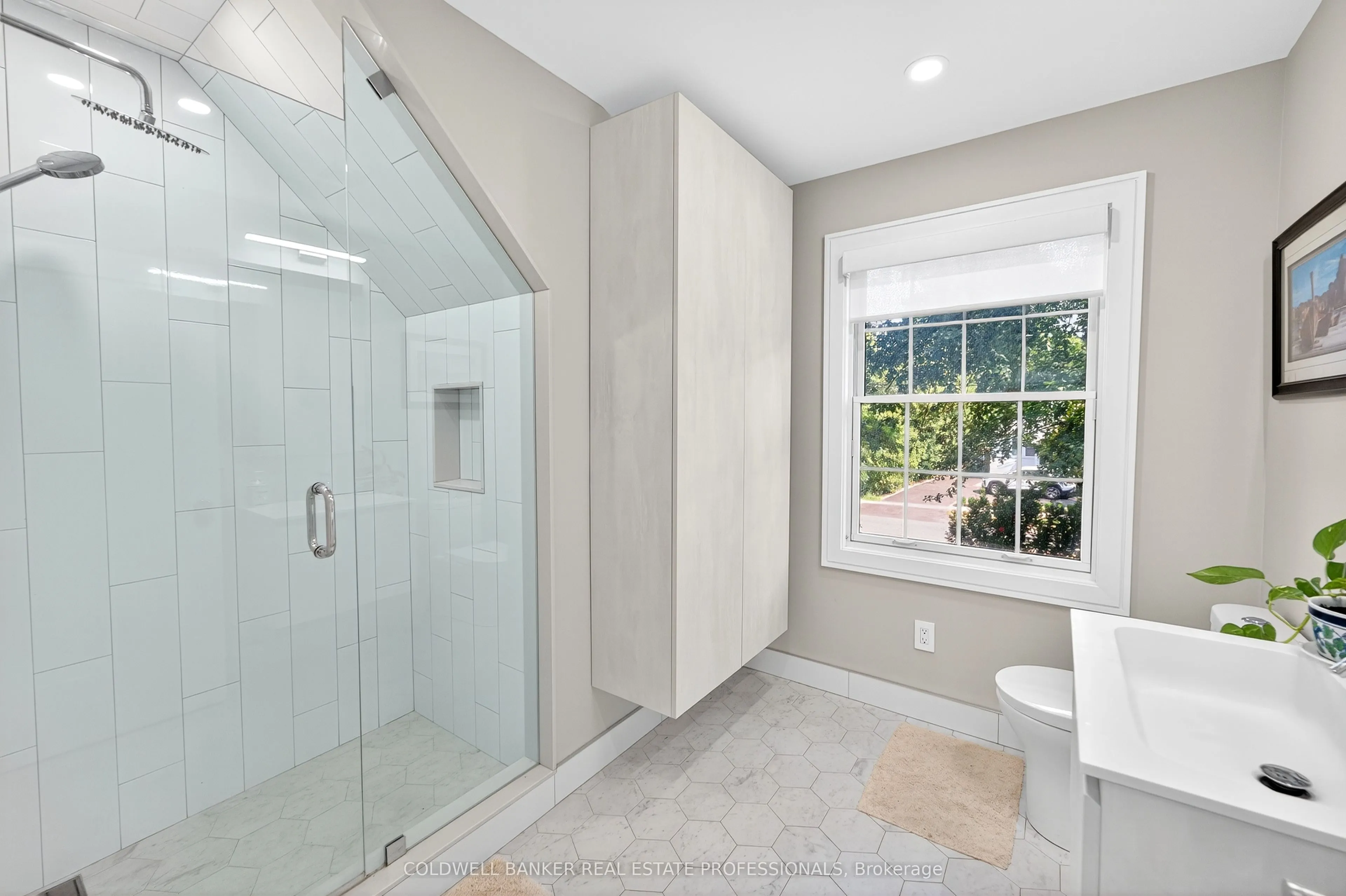 416 Trafalgar Road