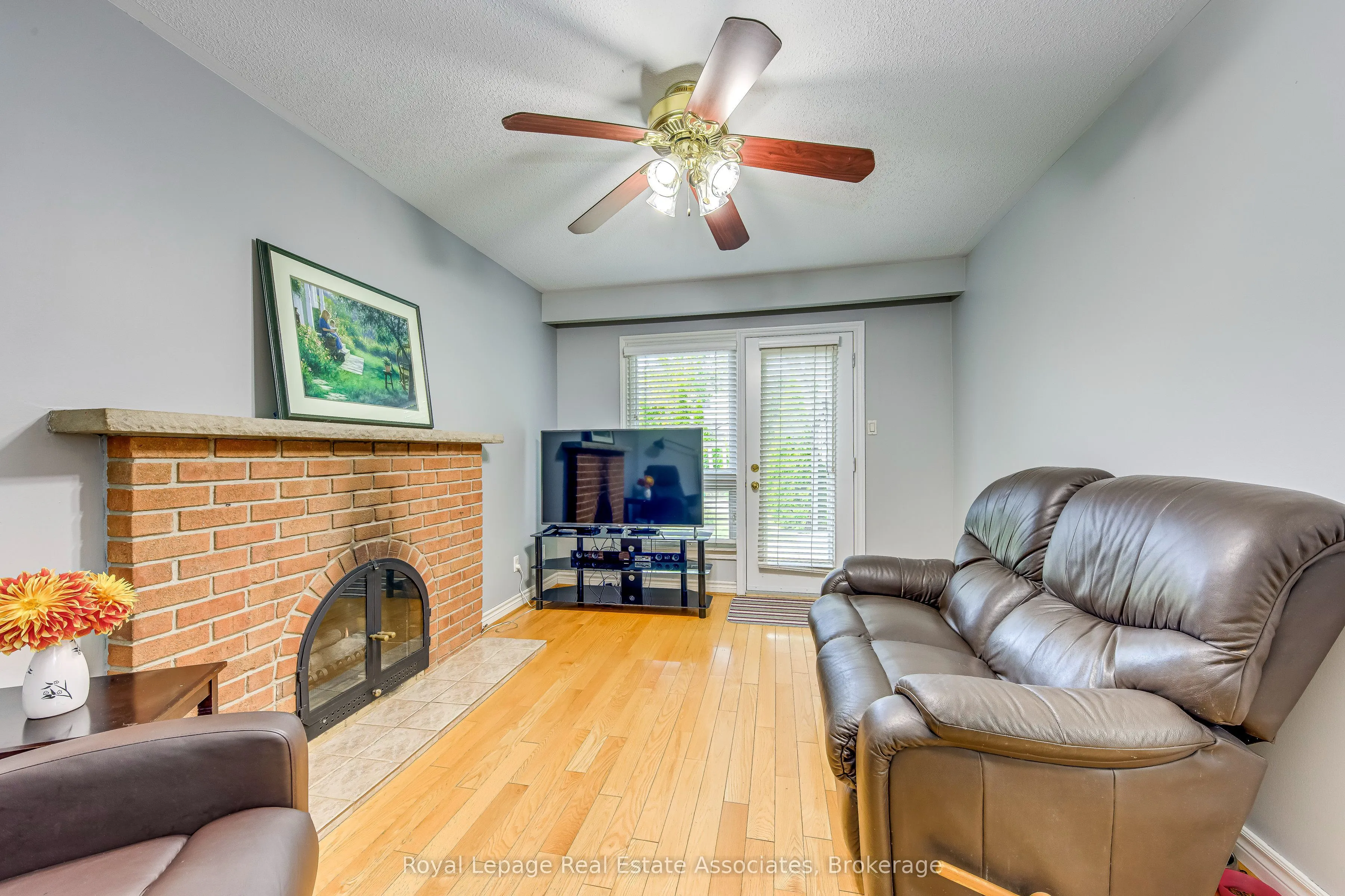 2406 Buttonbush Crescent