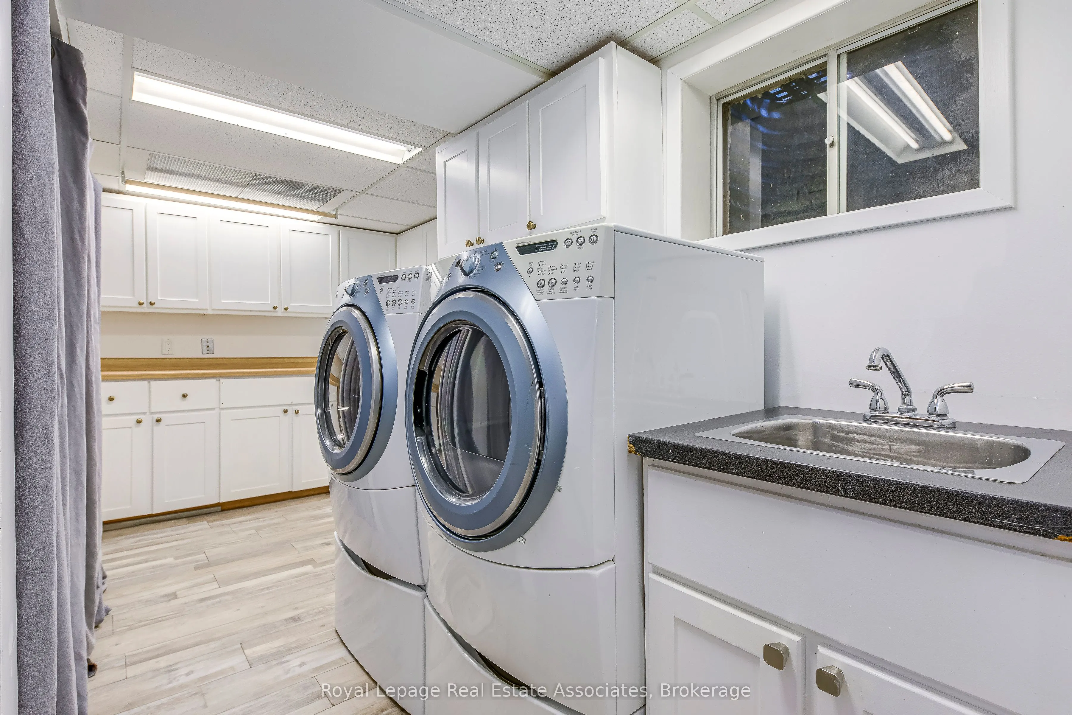 2406 Buttonbush Crescent