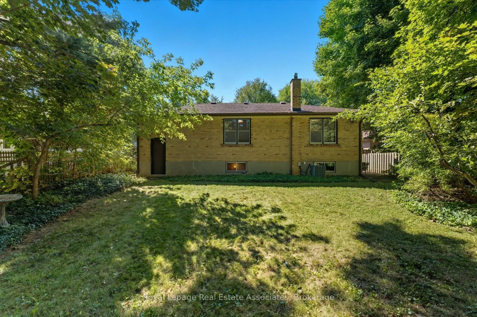 1229 Welwyn Drive