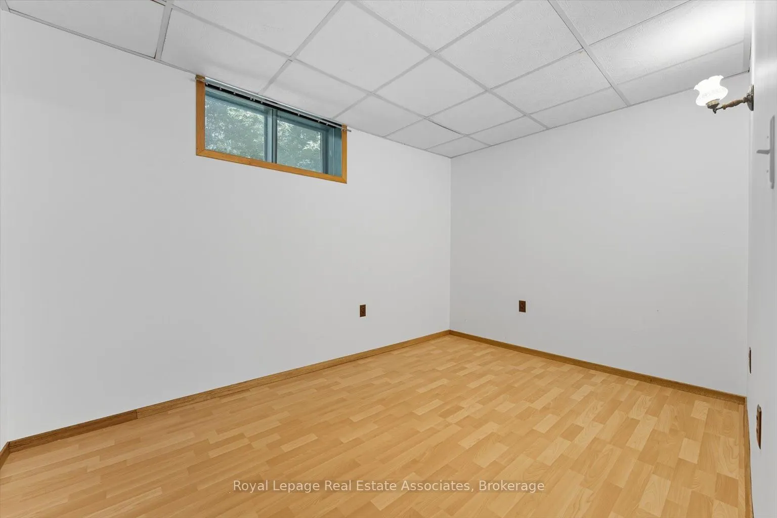 1229 Welwyn Drive