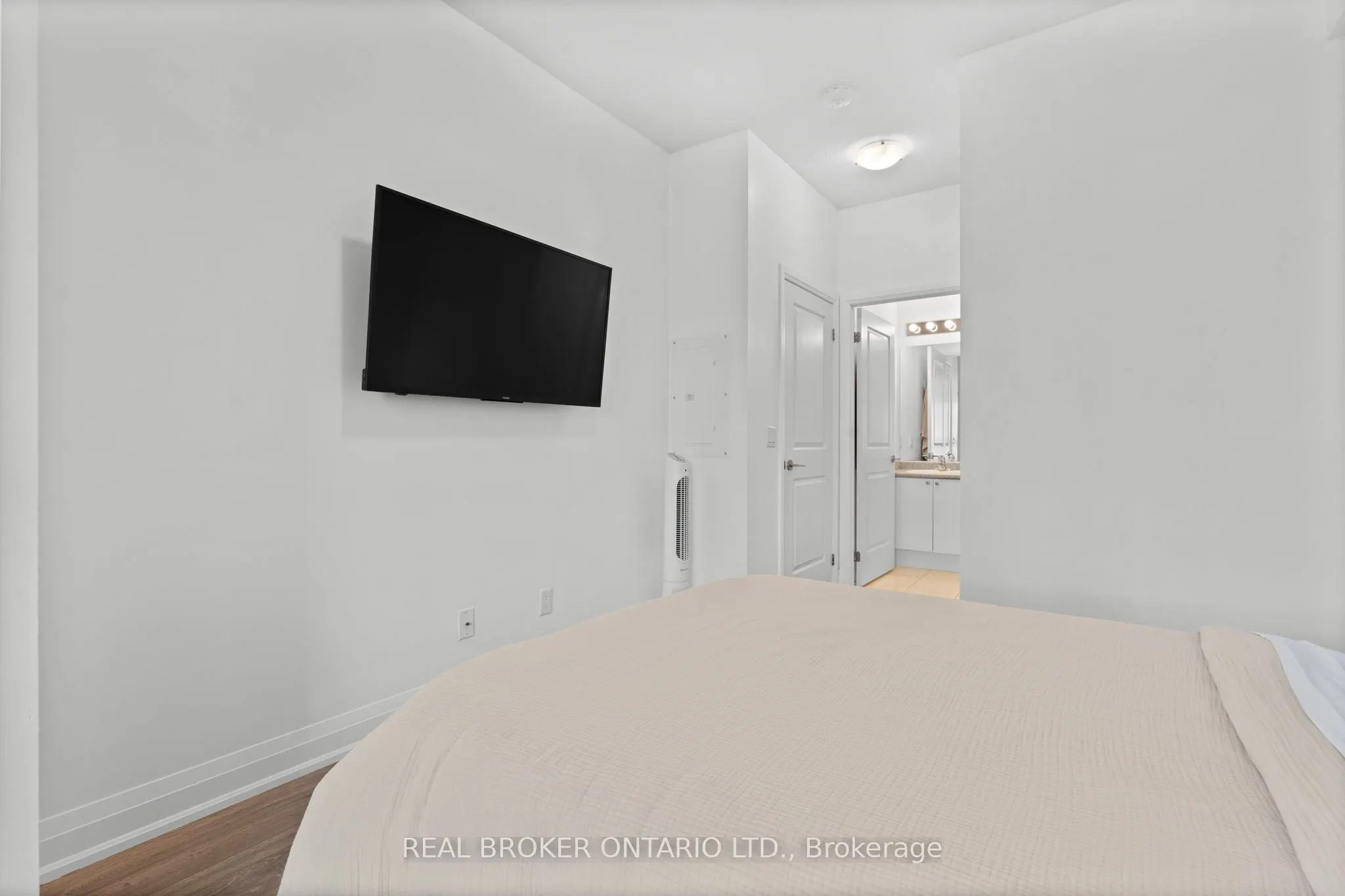 65 Yorkland Boulevard, #408