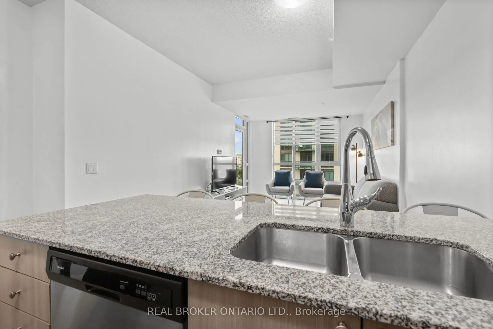 65 Yorkland Boulevard, #408