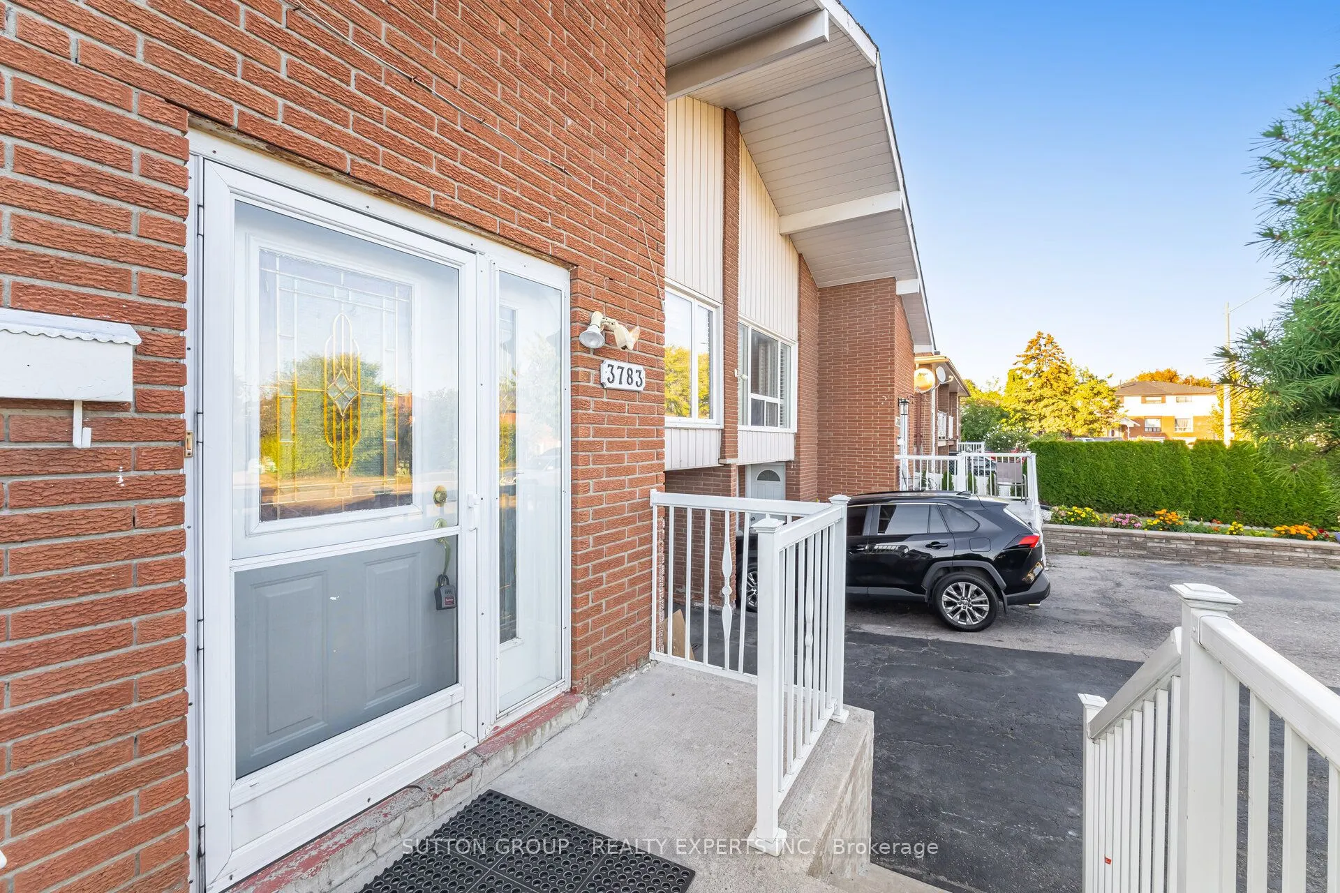 3783 Keenan Crescent