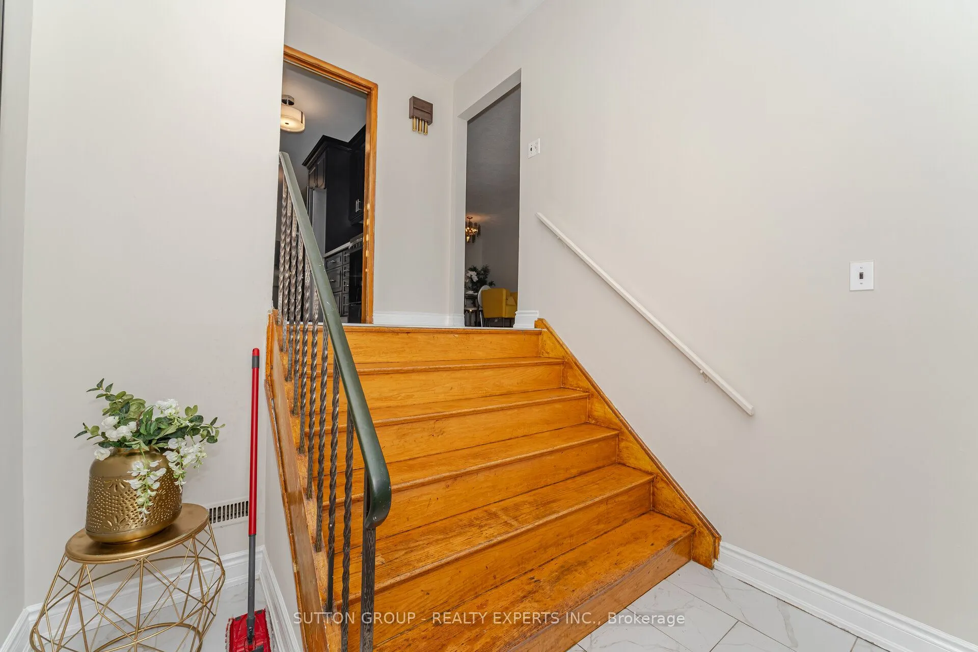 3783 Keenan Crescent