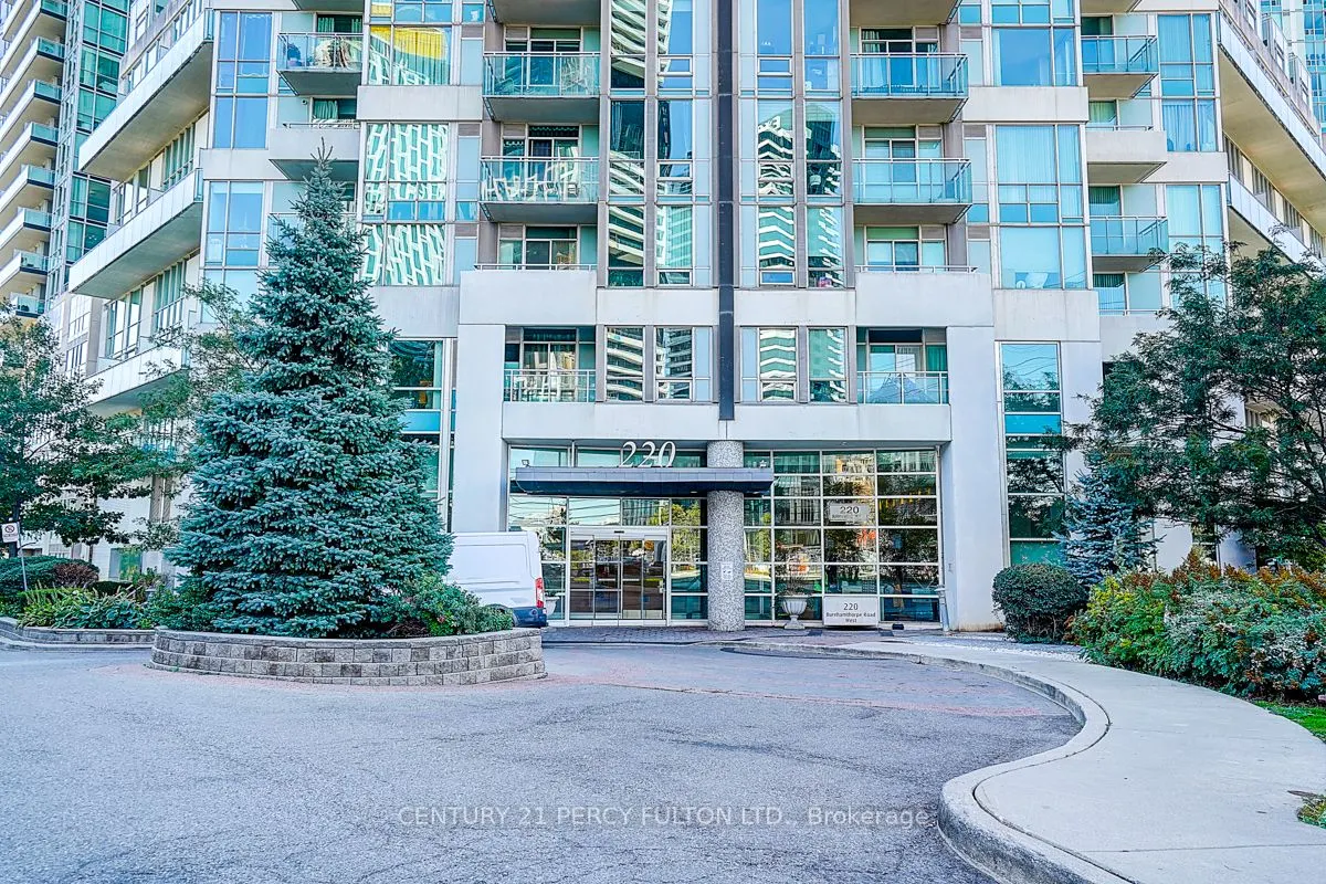 220 Burnhamthorpe Road W
