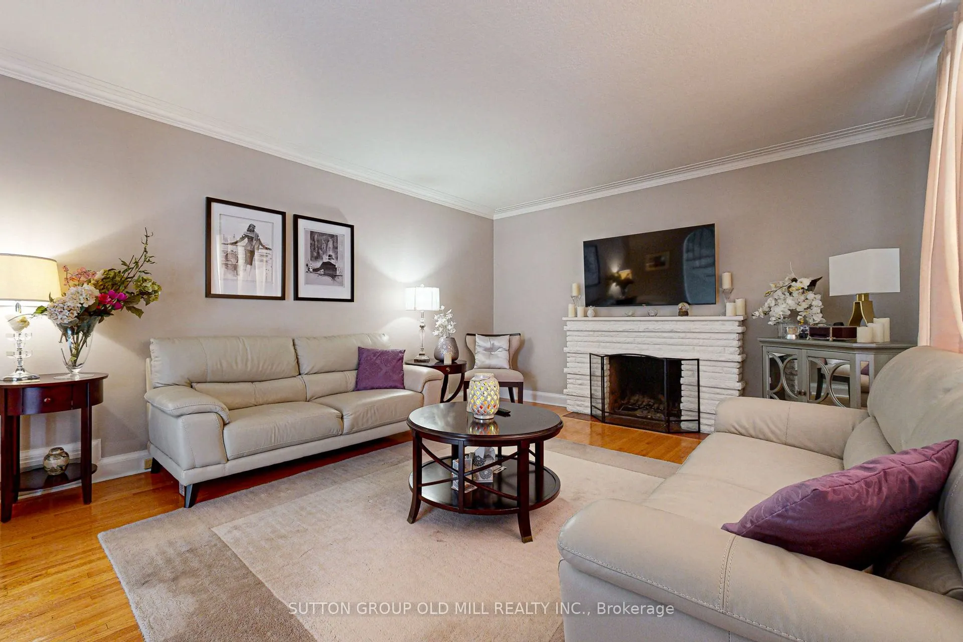 2 Bywood Drive