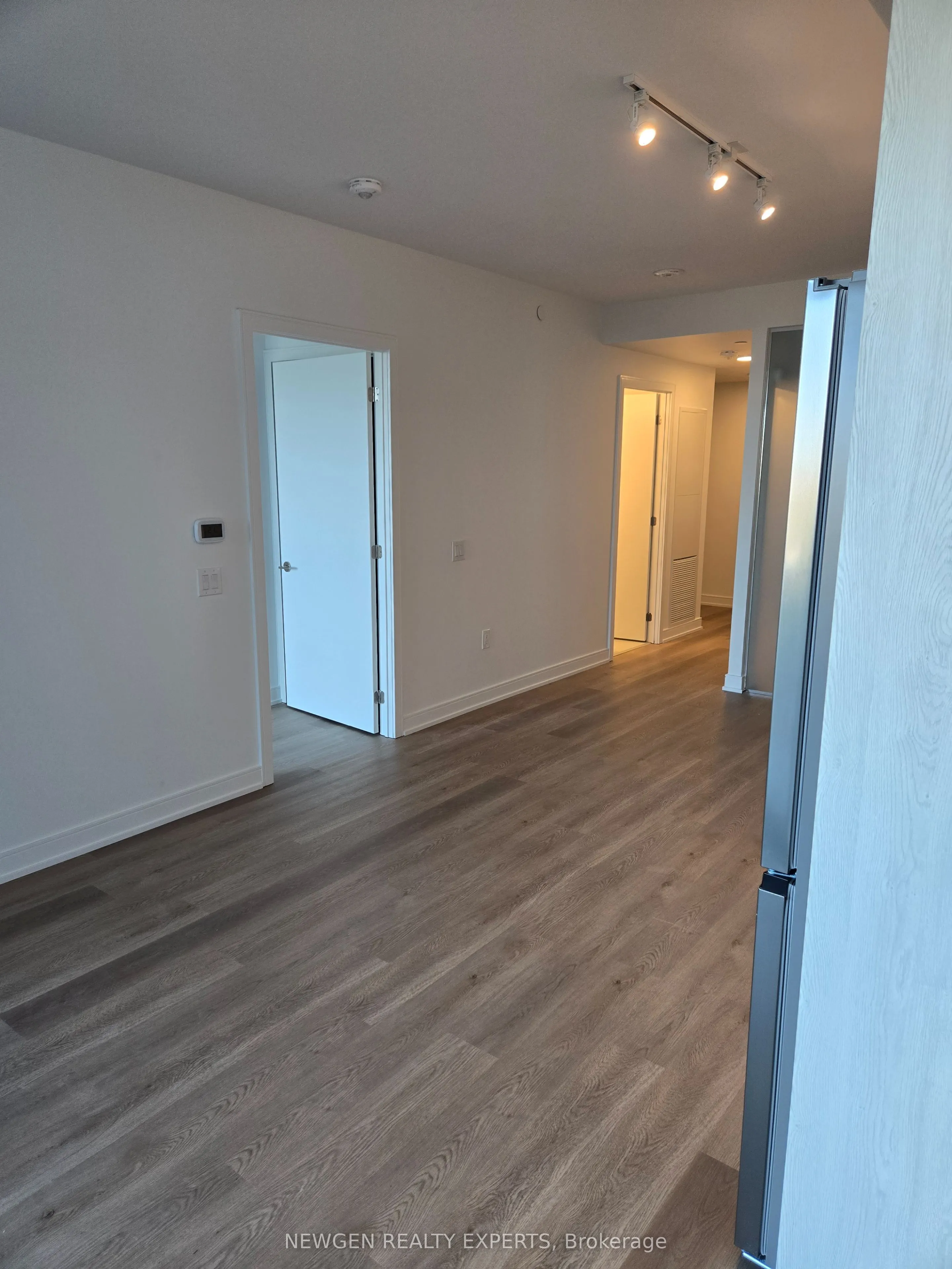 3009 Novar Road, #428