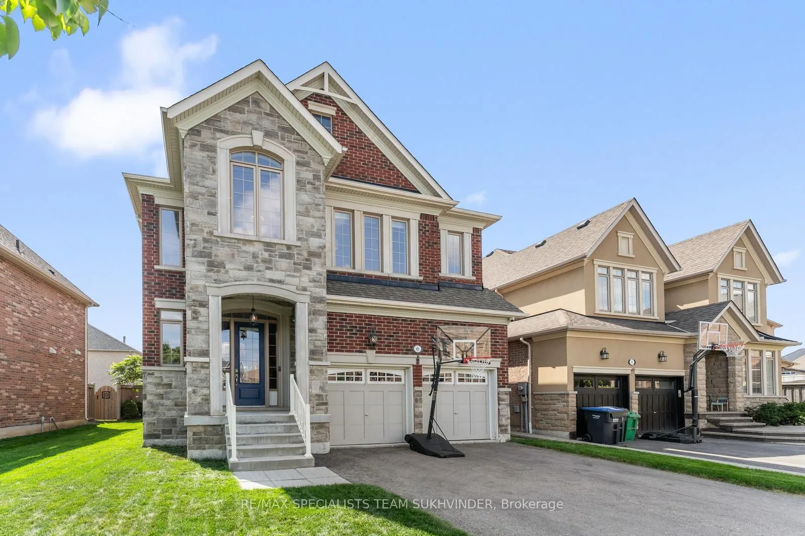 6 Prince Michael Court
