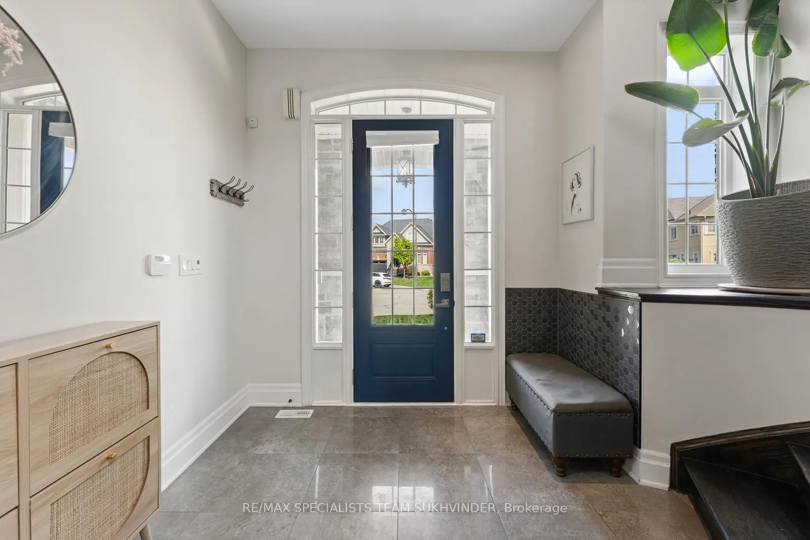 6 Prince Michael Court