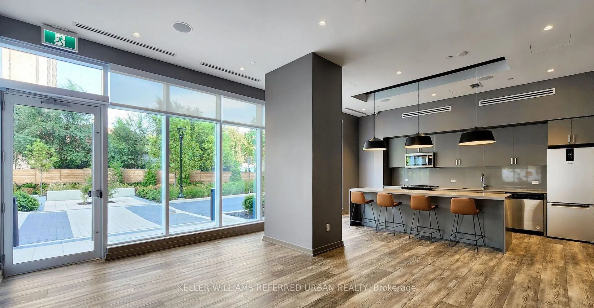 10 Wilby Crescent, #1807