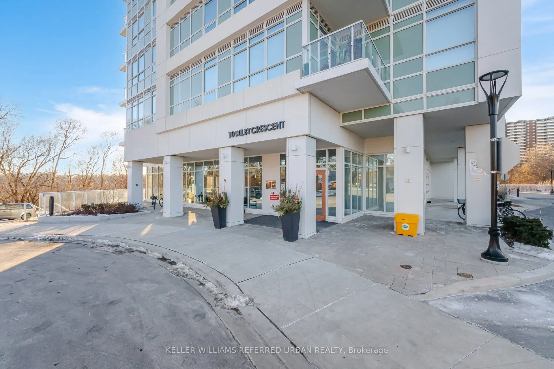 10 Wilby Crescent, #1807