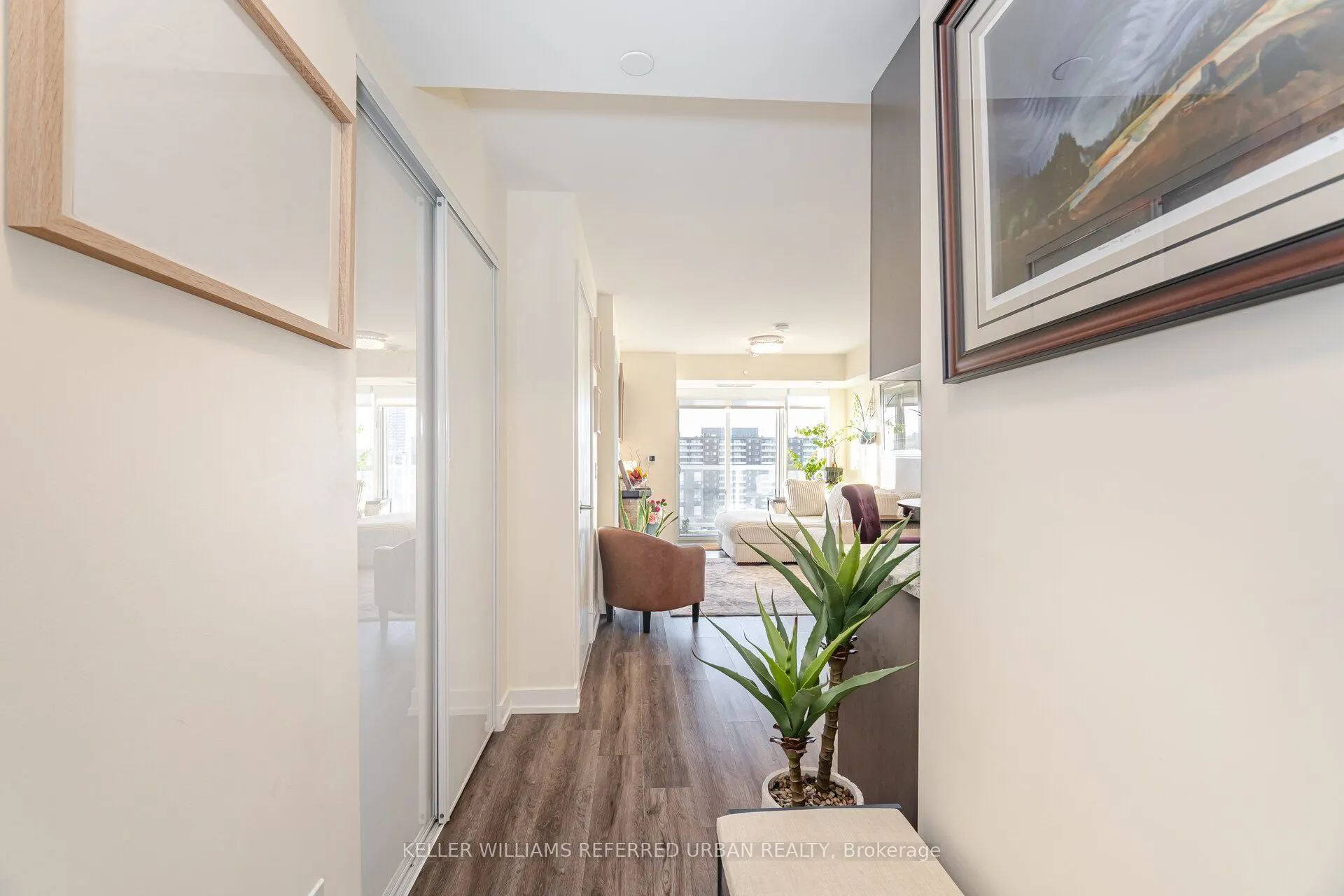 10 Wilby Crescent, #1807