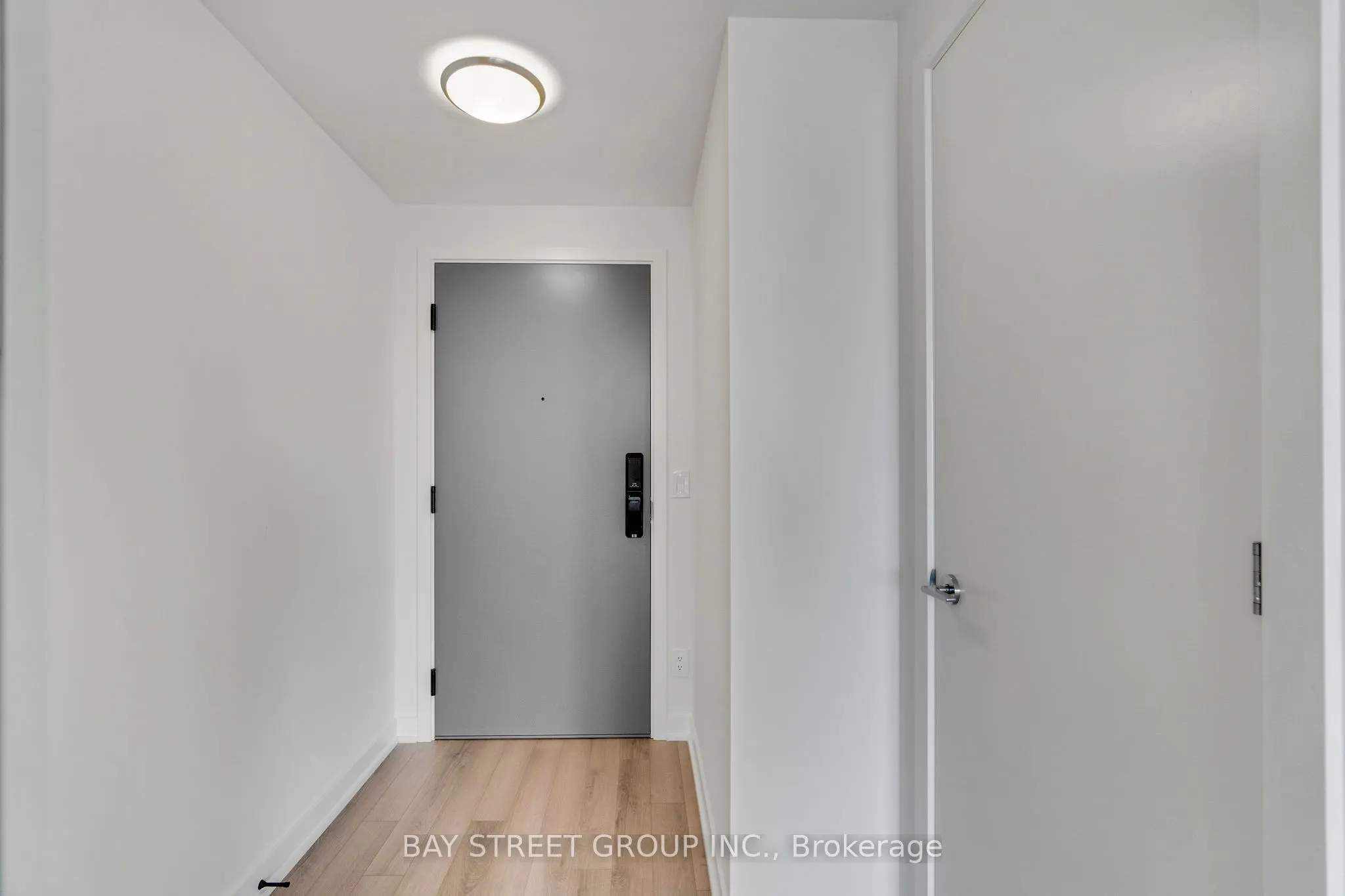 3079 Trafalgar Road, #1505
