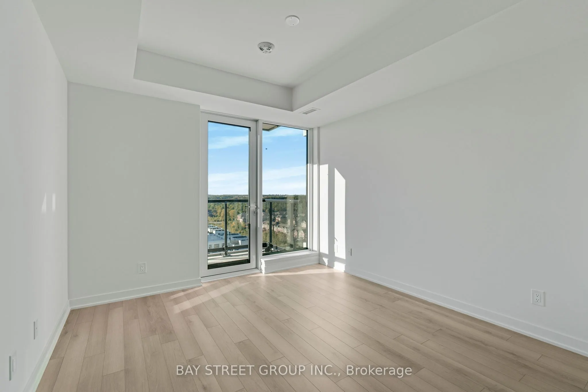 3079 Trafalgar Road, #1505