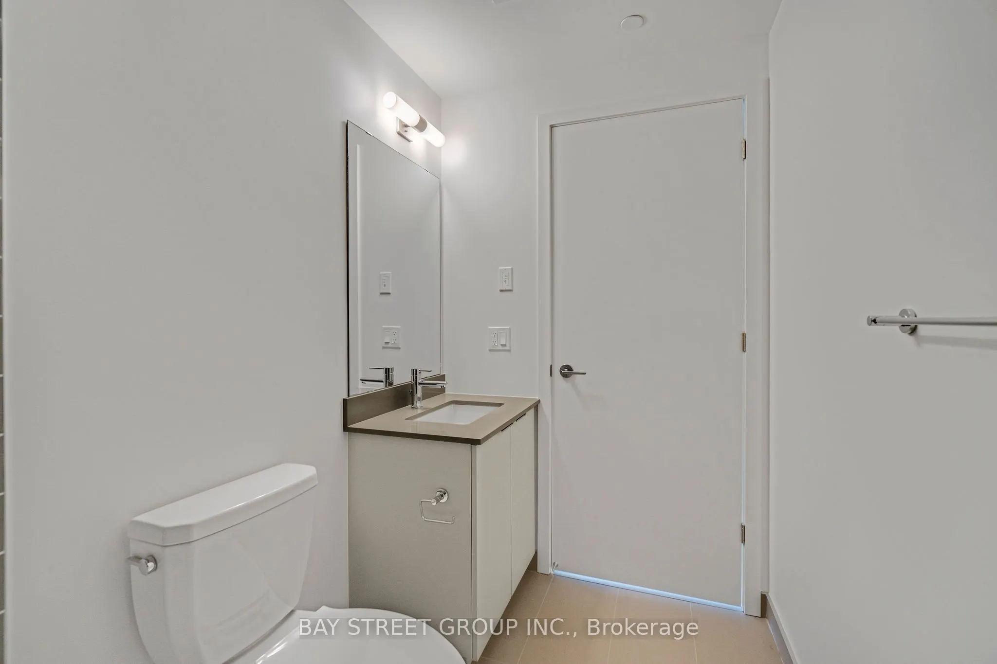 3079 Trafalgar Road, #1505