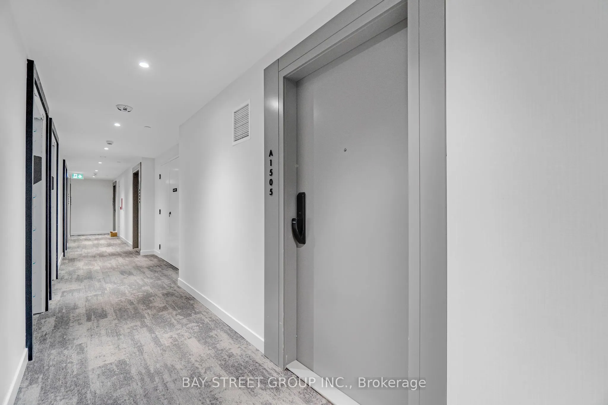 3079 Trafalgar Road, #1505