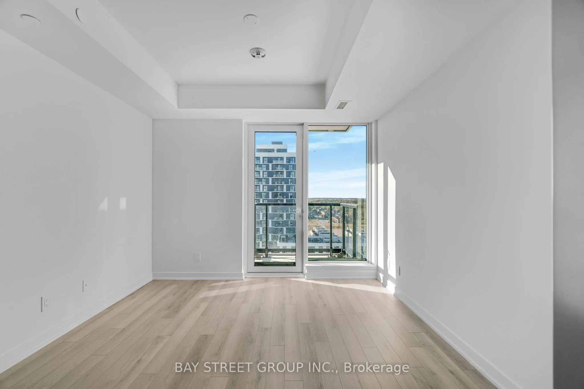 3079 Trafalgar Road, #1505