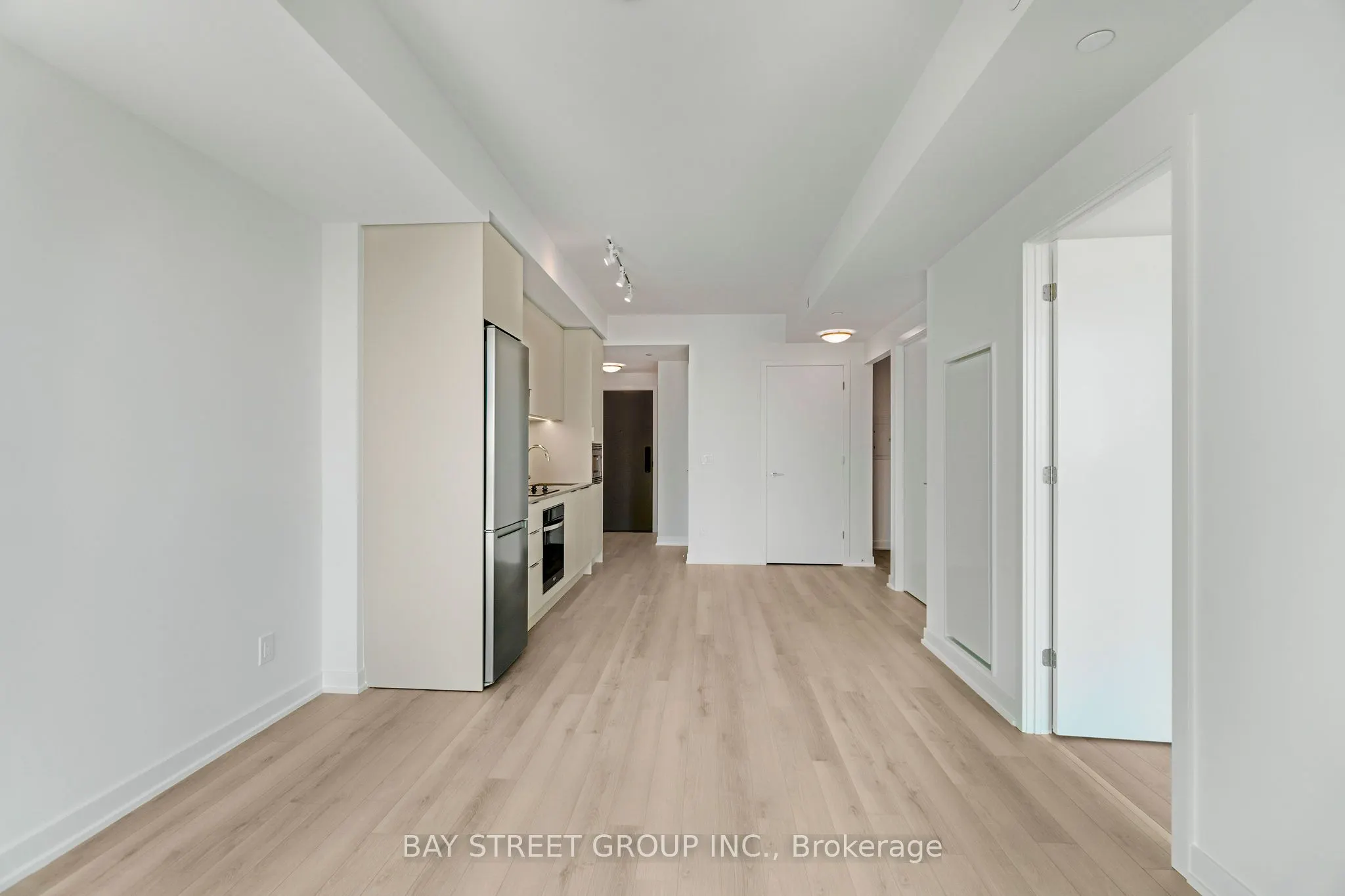 3079 Trafalgar Road, #1505