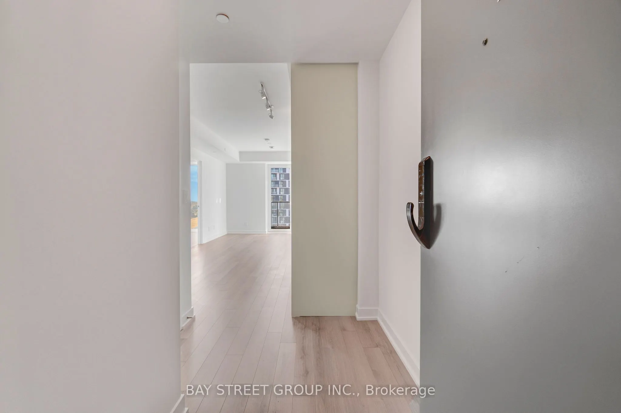 3079 Trafalgar Road, #1505