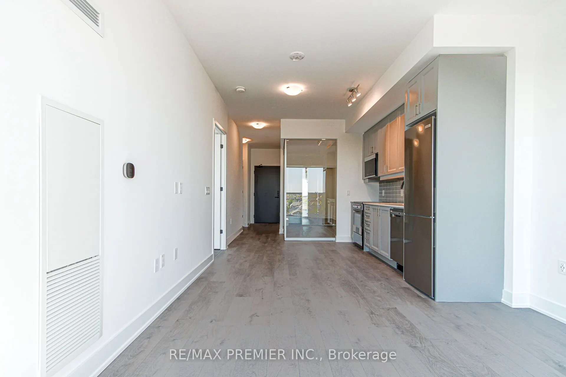 2343 Khalsa Gate, #826