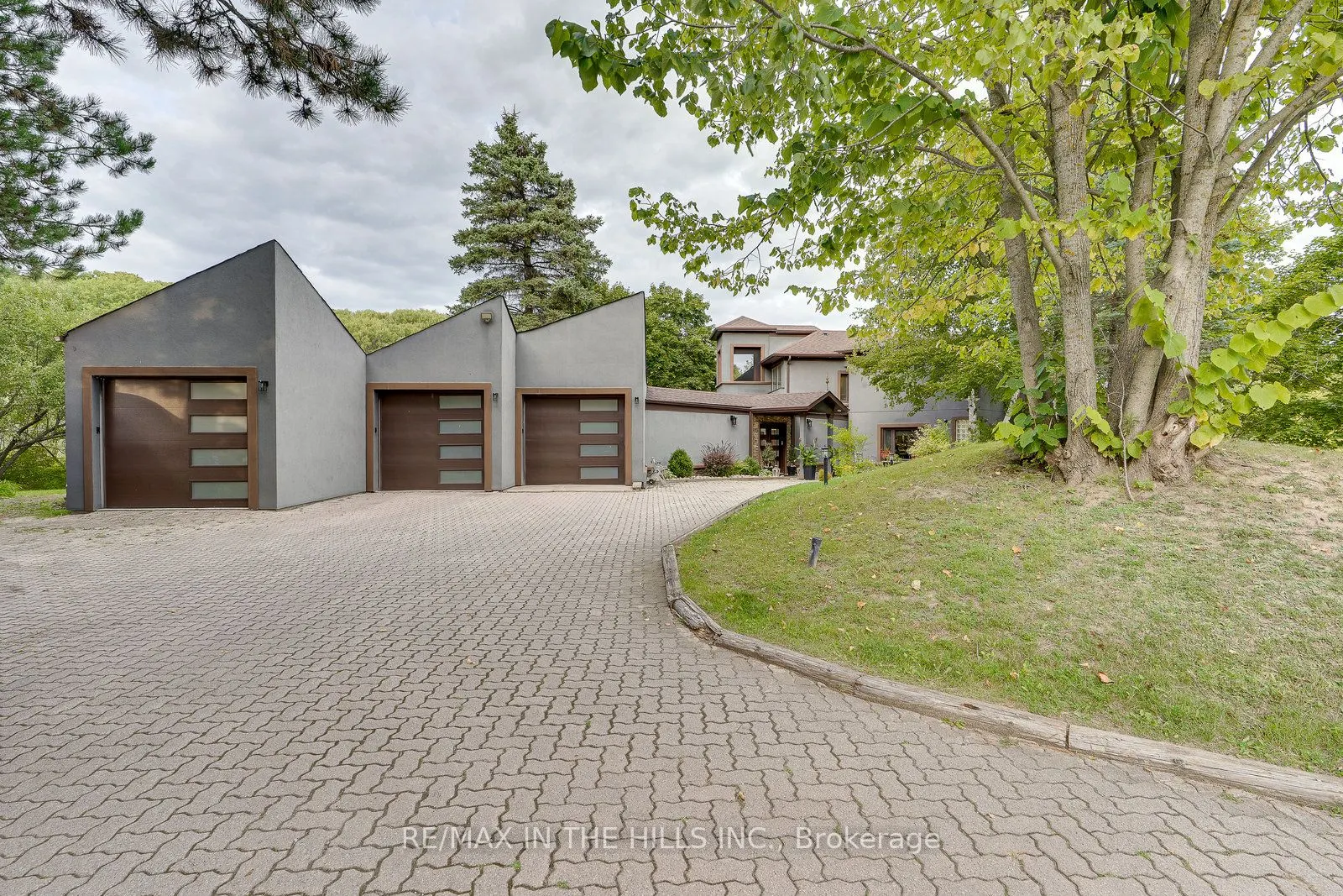 21 Bartley Drive