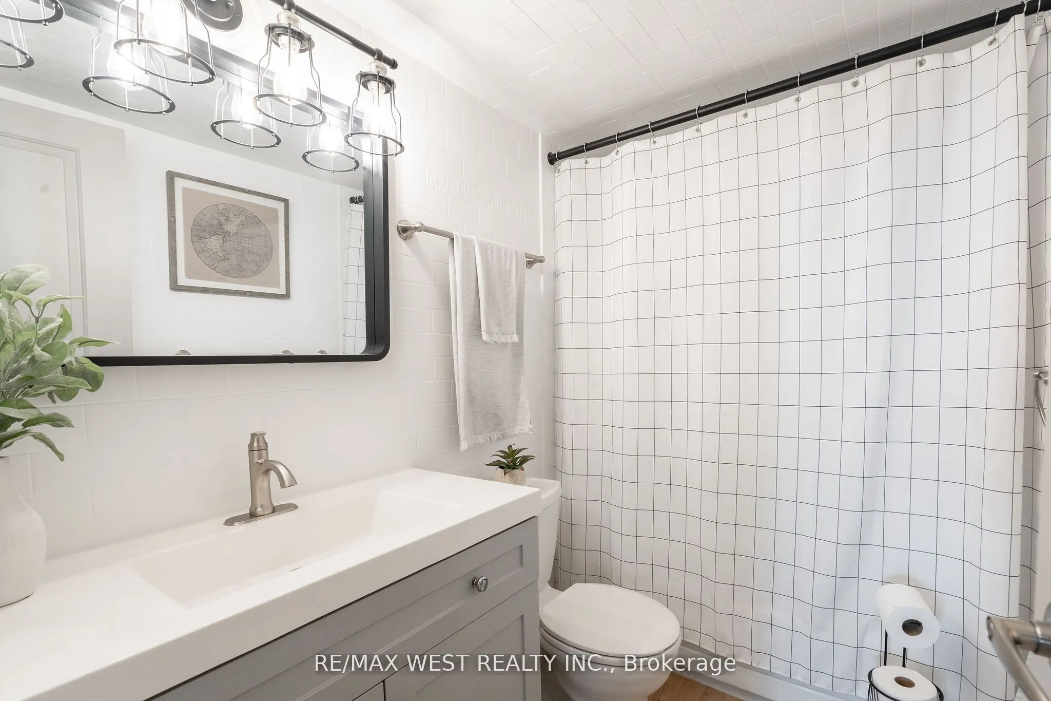 61 Richview Road, #1603