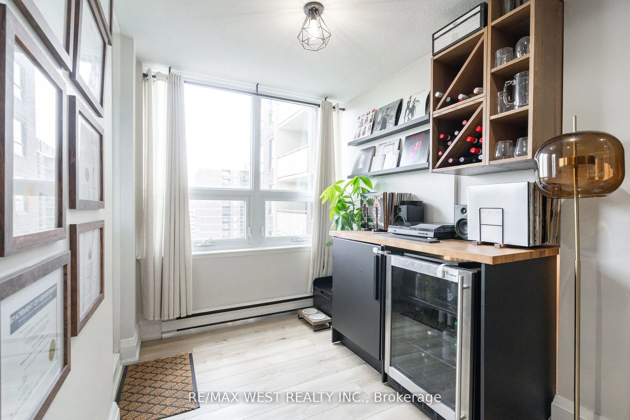 61 Richview Road, #1603