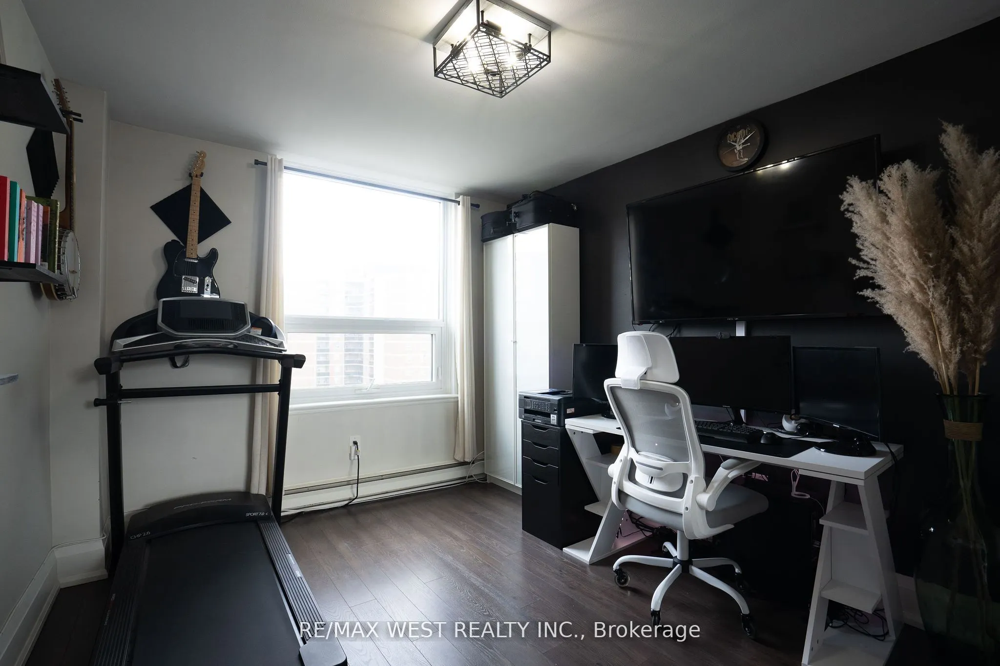 61 Richview Road, #1603