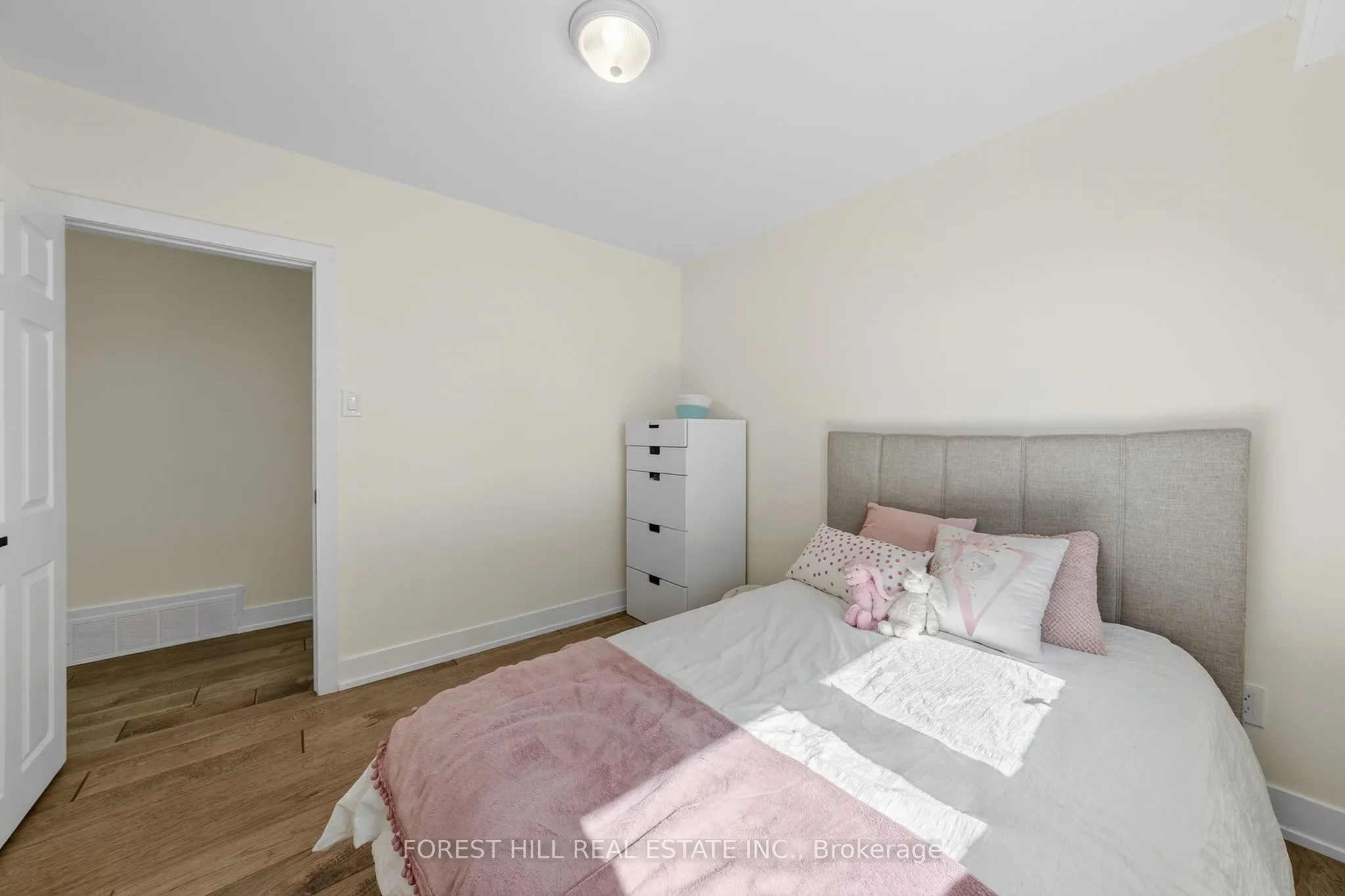 37 Cherry Post Crescent