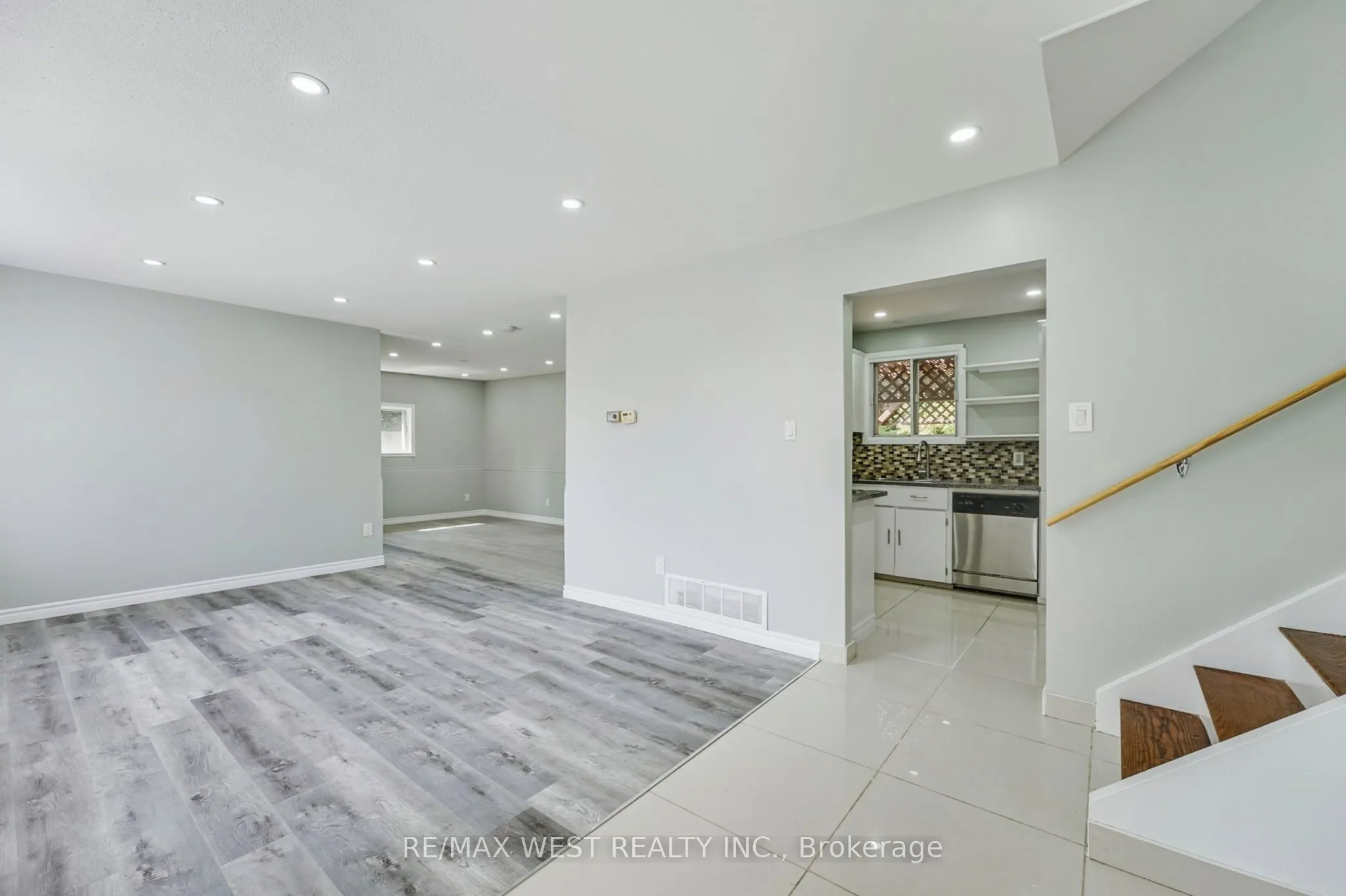 15 Lawrence Avenue