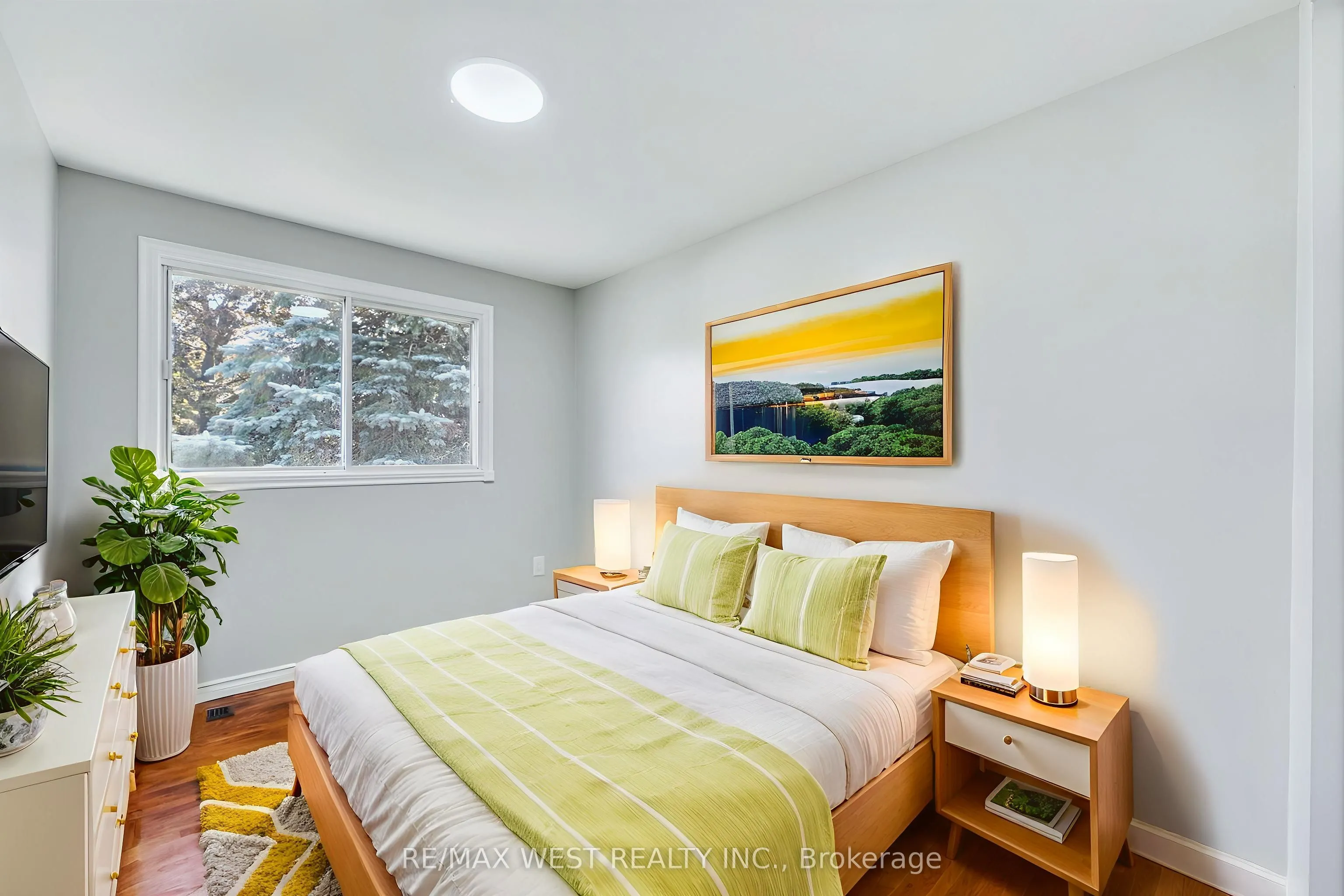 15 Lawrence Avenue
