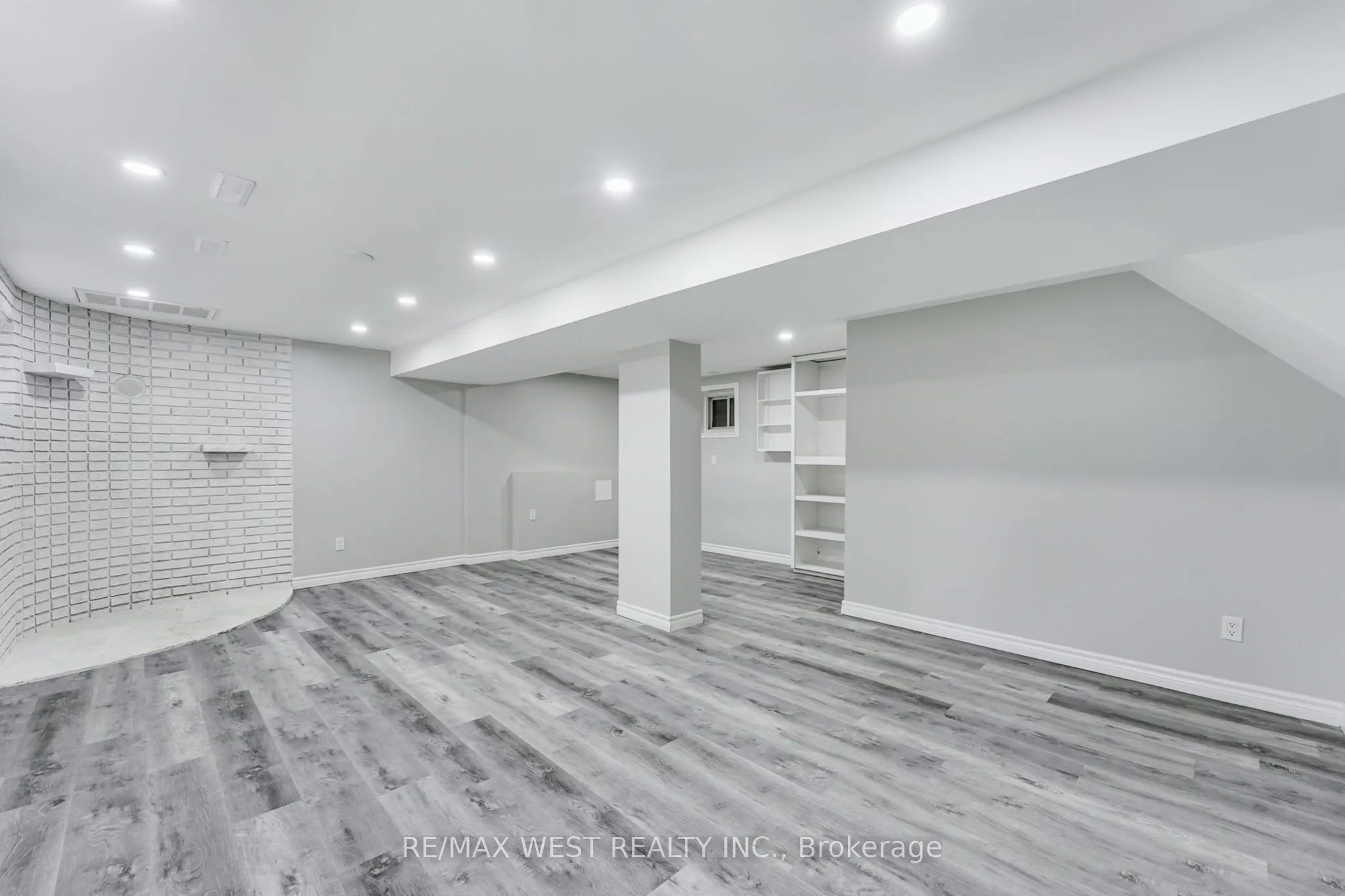 15 Lawrence Avenue
