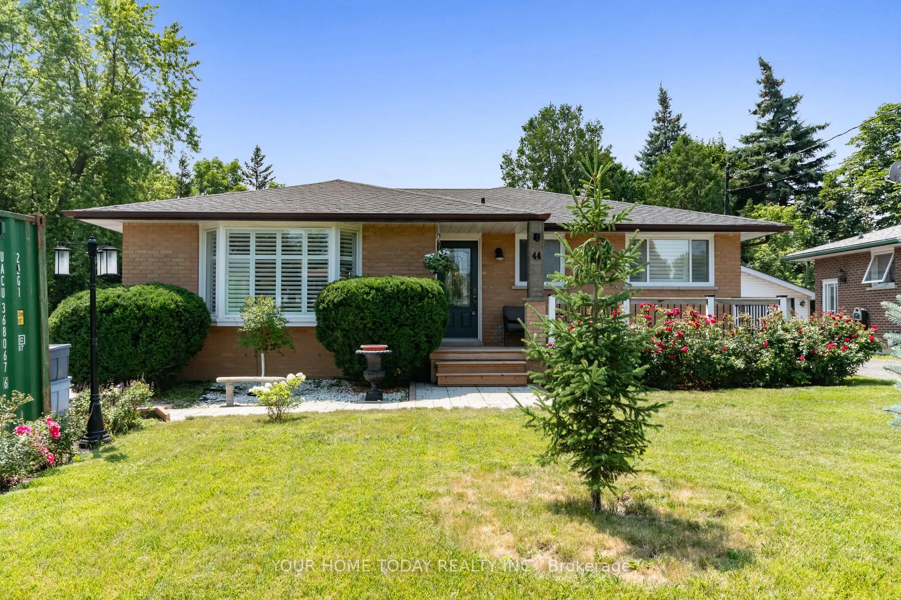 44 Delrex Boulevard