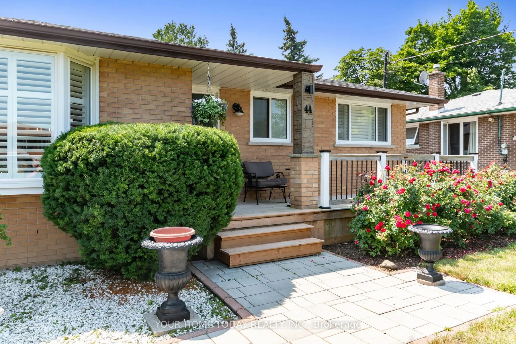 44 Delrex Boulevard