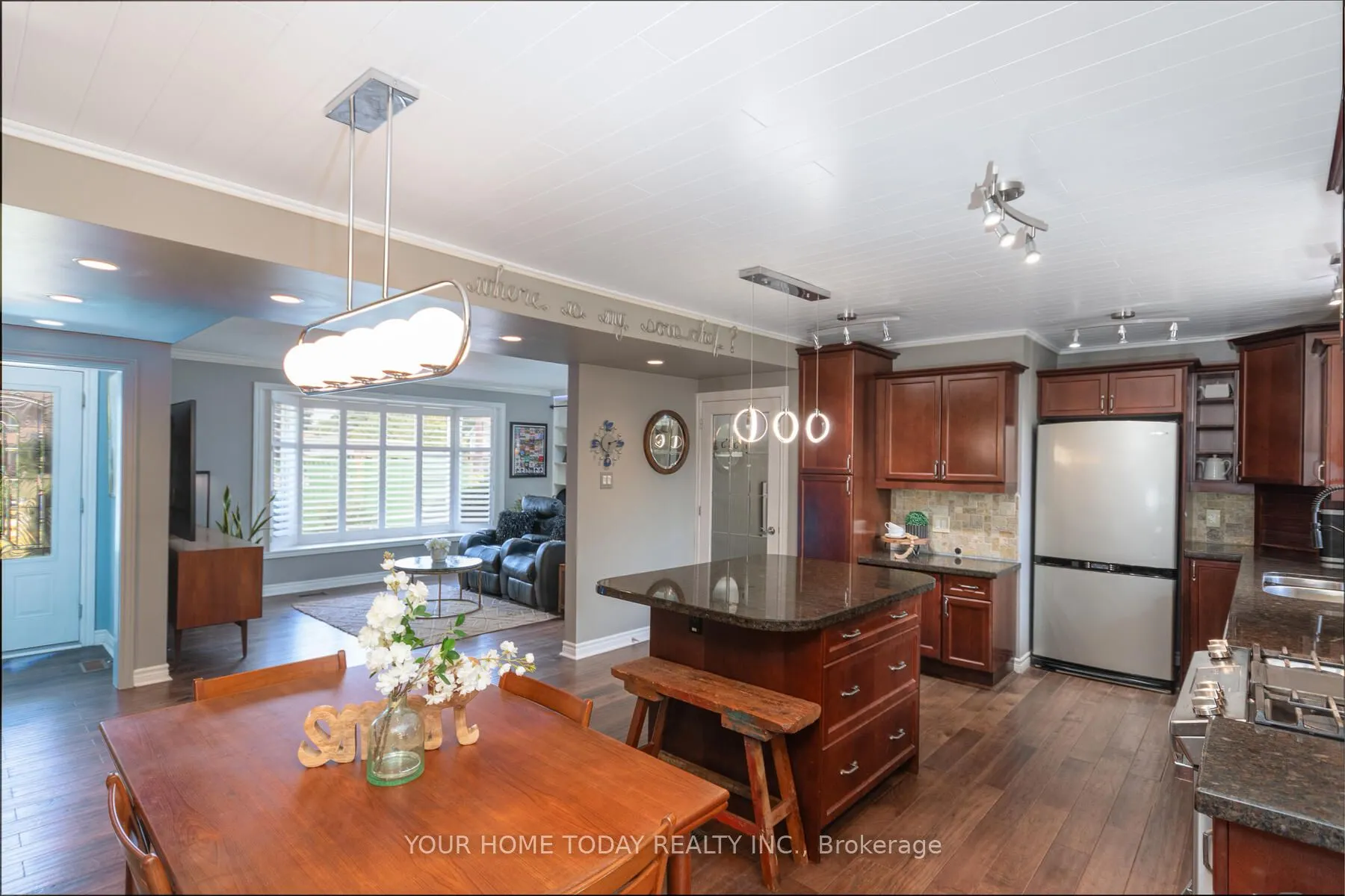 44 Delrex Boulevard