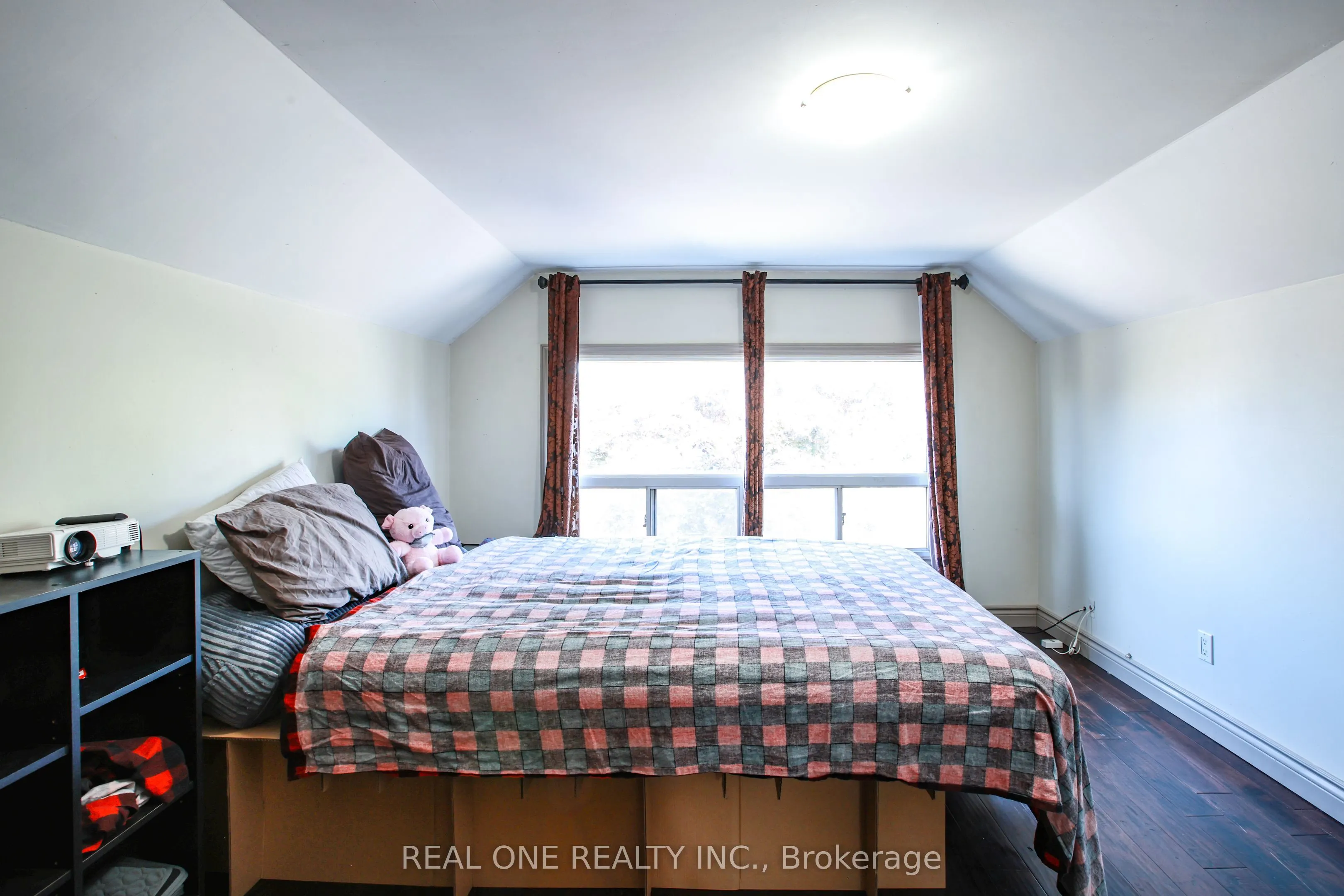 239 Main Street N, #Unit 5