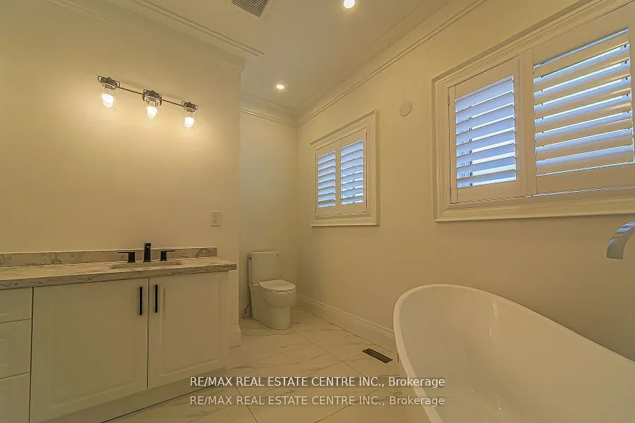 1 Hawthorn Crescent