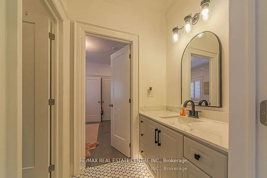 1 Hawthorn Crescent