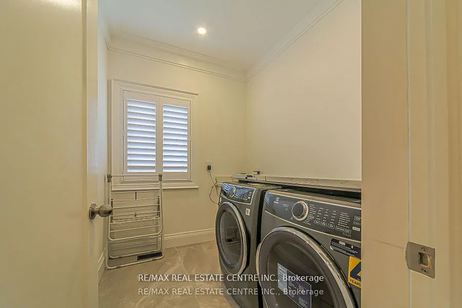 1 Hawthorn Crescent