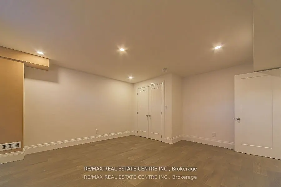 1 Hawthorn Crescent