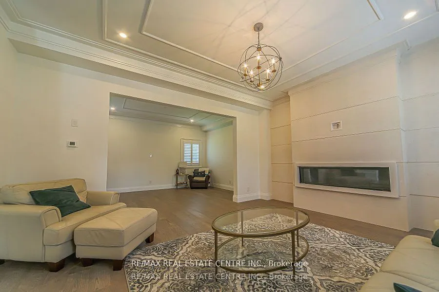 1 Hawthorn Crescent