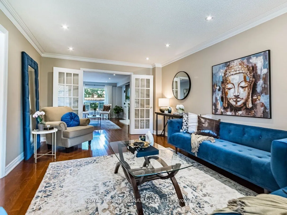 1206 Glenashton Drive