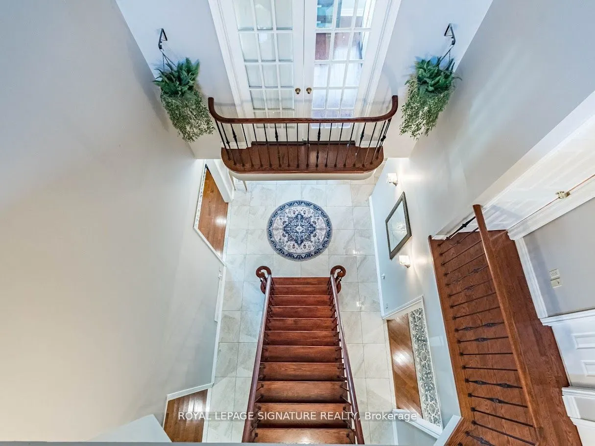1206 Glenashton Drive