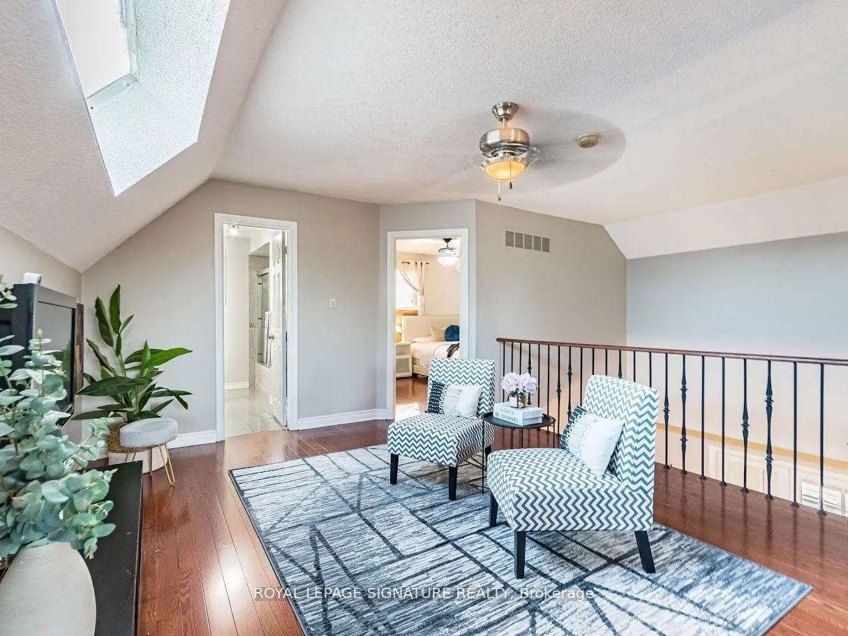 1206 Glenashton Drive